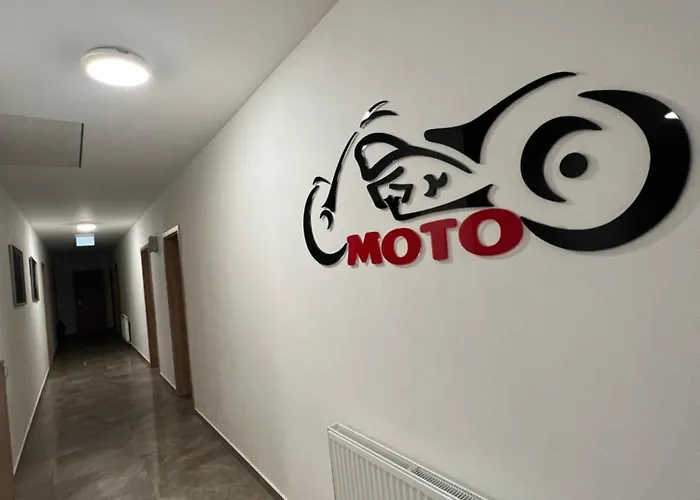 Moto بيت ضيافة