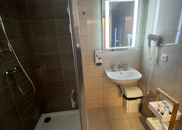 Pensión Moto Michal na Ostrove